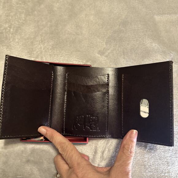 Red Dirt Hat Co Trifold Wallet Genuine Leather Southwest Aztec Embossed Design - Picture 5 of 12